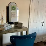 No 50 - Beautiful Apartment In Liverpool Sleeps 4